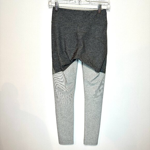 OUTDOOR VOICES tri-tone gray leggings size small - Picture 3 of 5